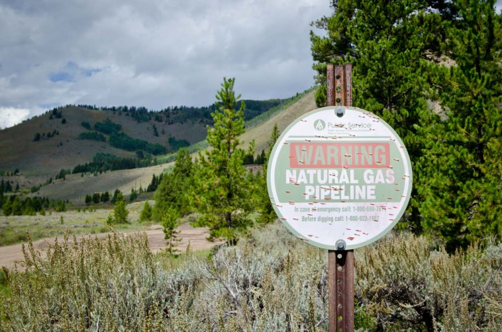 Natural gas pipeline warning sign